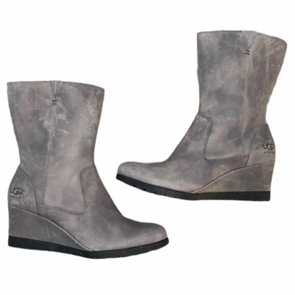 UGG Joely Wedge Heel Boots Sherpa Wool Lined Gray Boot NEW
